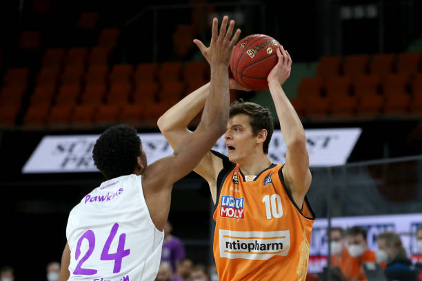 曼恩与杰克 曼恩与杰克