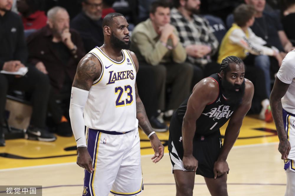 的阵容在亚 的阵容在亚